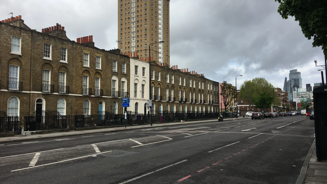 Georgian Town Houses, Commercial Road